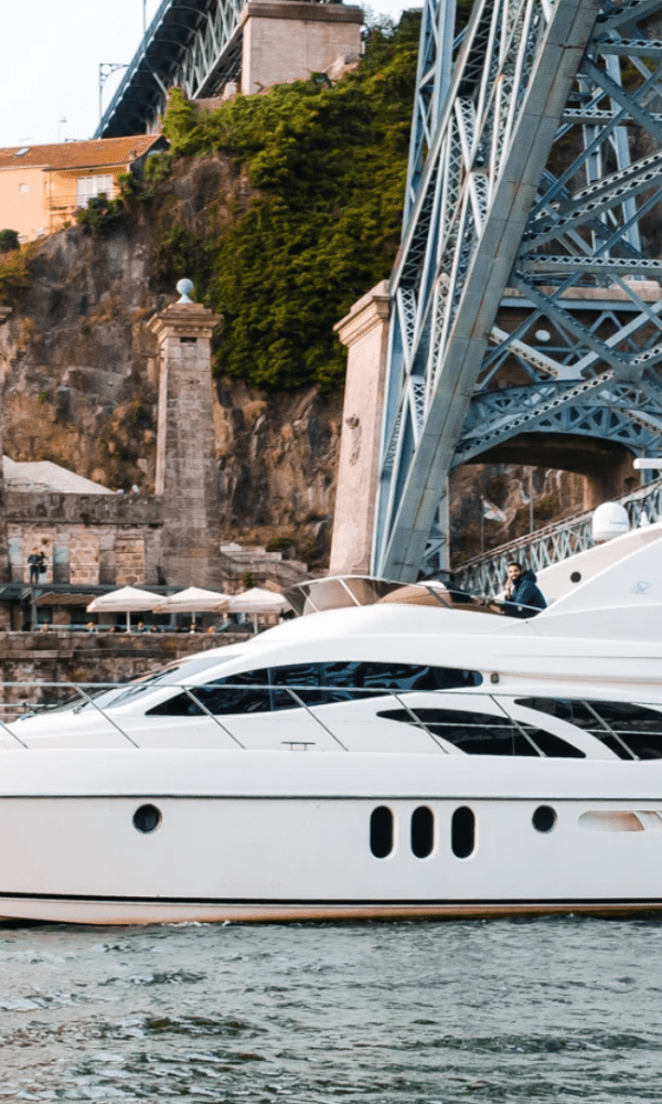 Private Yacht Cruise in Douro